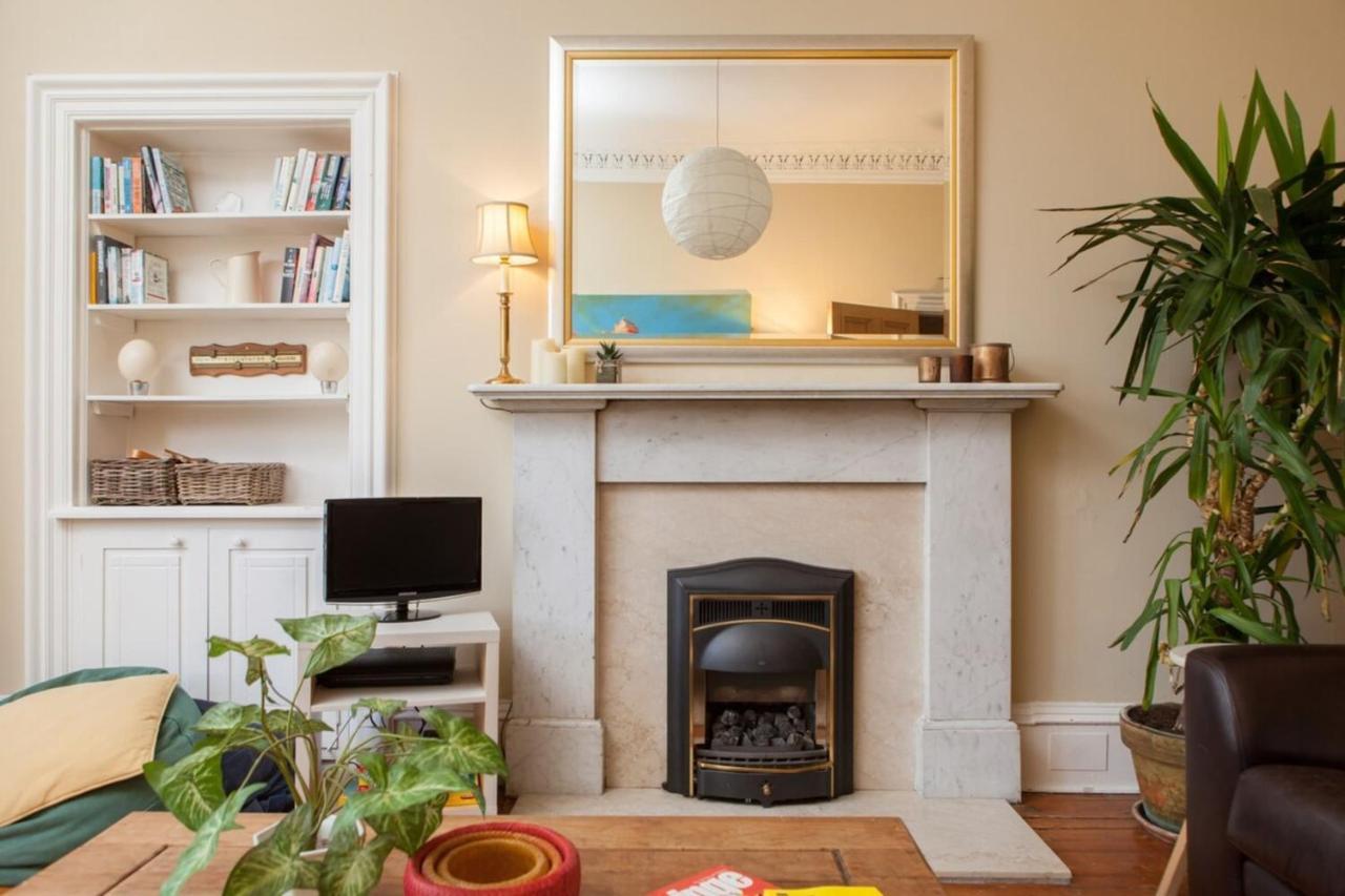 Amazing 4 Bedroom Apartment Just Off The Meadows Edinburgh Buitenkant foto