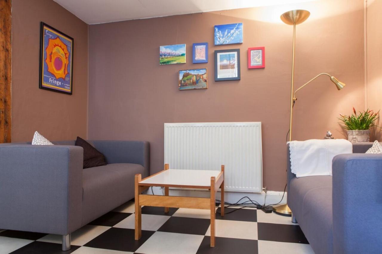 Amazing 4 Bedroom Apartment Just Off The Meadows Edinburgh Buitenkant foto
