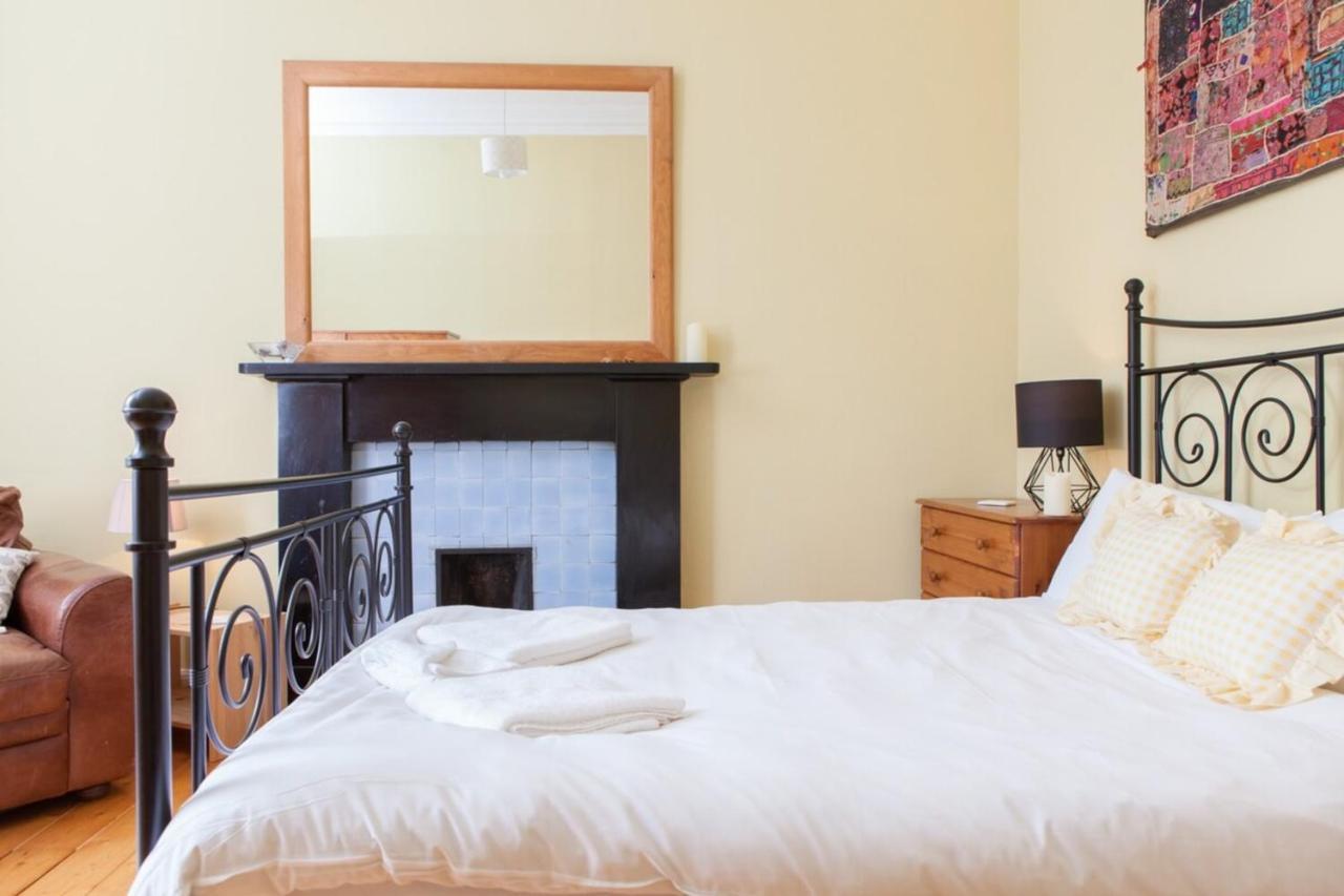 Amazing 4 Bedroom Apartment Just Off The Meadows Edinburgh Buitenkant foto